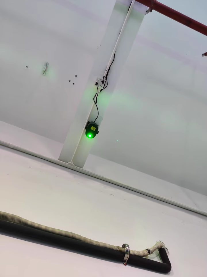 Line - type Laser Lamp 3
